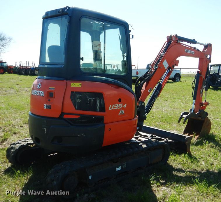 image for item ES9632 Kubota U35-4 mini excavator