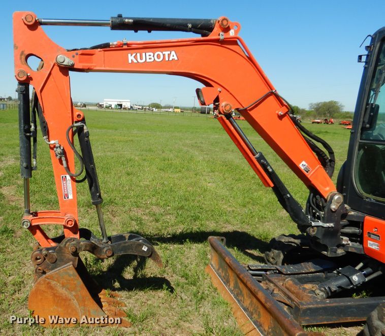 image for item ES9632 Kubota U35-4 mini excavator