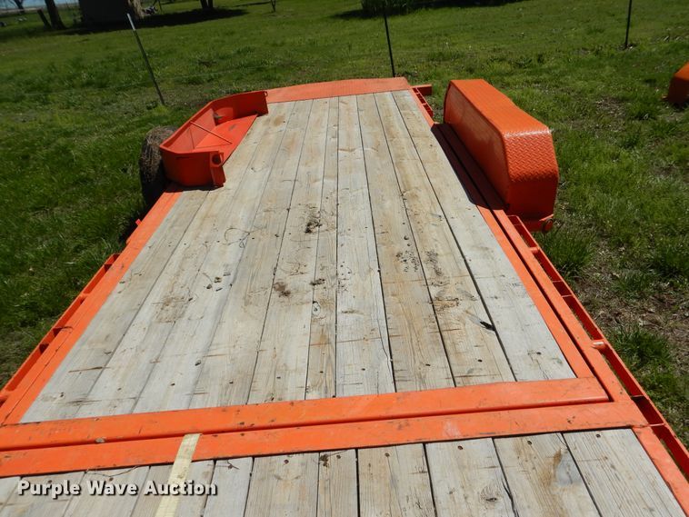 image for item ES9633 2018 PJ T6202 tilt deck equipment trailer