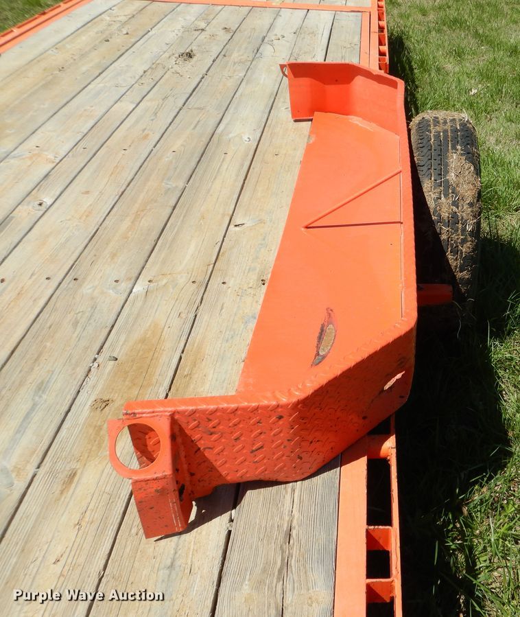 image for item ES9633 2018 PJ T6202 tilt deck equipment trailer