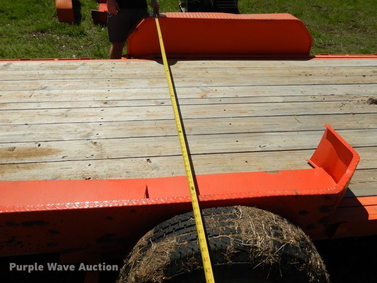 image for item ES9633 2018 PJ T6202 tilt deck equipment trailer