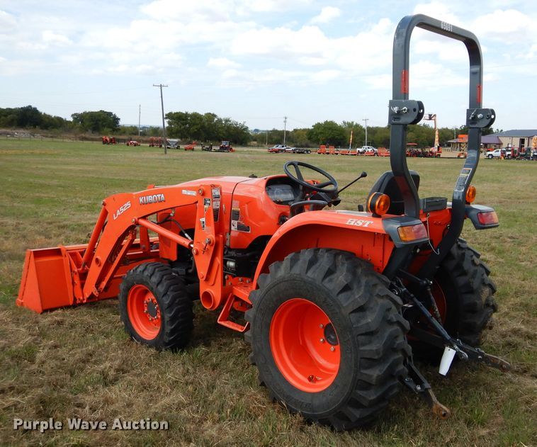 image for item GC9639 2017 Kubota L3901 MFWD tractor
