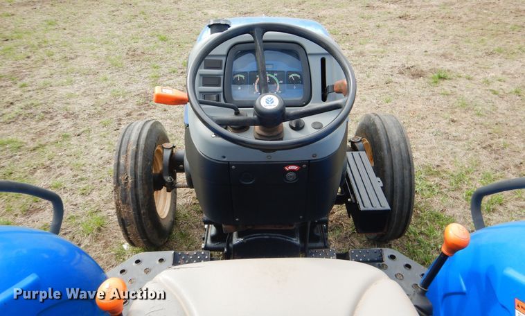 image for item GC9651 New Holland 55 Workmaster MFWD tractor