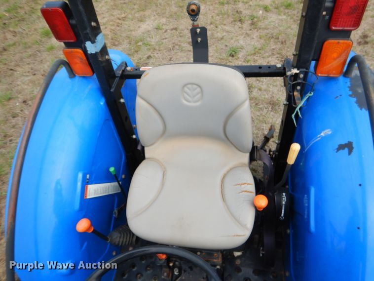 image for item GC9651 New Holland 55 Workmaster MFWD tractor