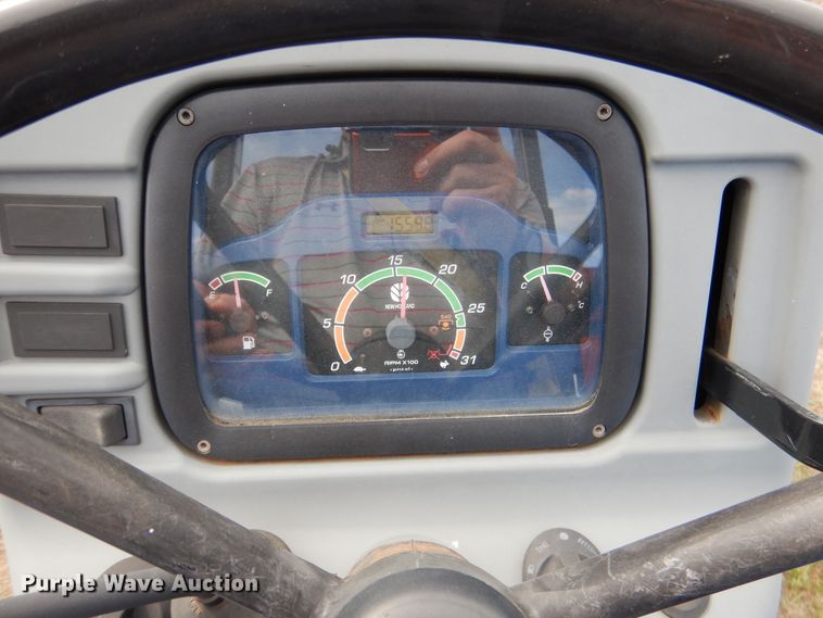 image for item GC9651 New Holland 55 Workmaster MFWD tractor