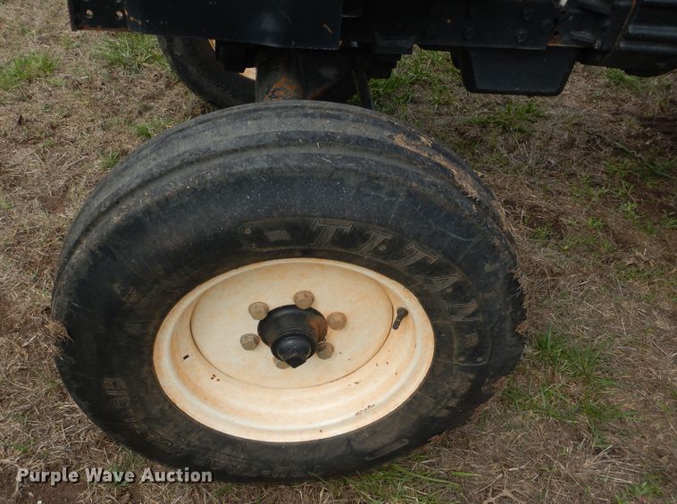 image for item GC9651 New Holland 55 Workmaster MFWD tractor