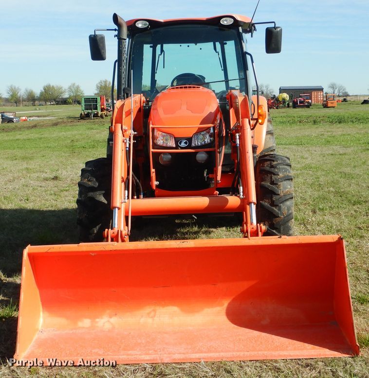 image for item GC9655 2017 Kubota M5-111D MFWD tractor