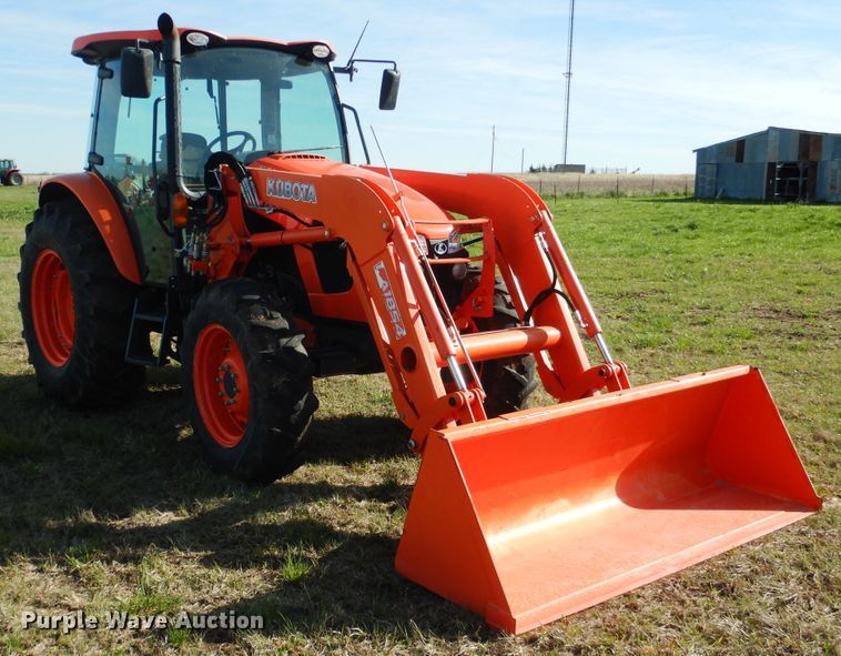 image for item GC9655 2017 Kubota M5-111D MFWD tractor