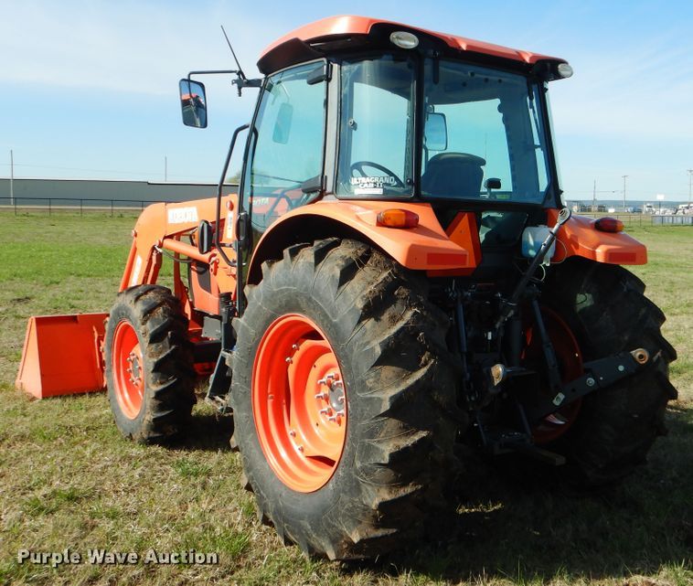 image for item GC9655 2017 Kubota M5-111D MFWD tractor