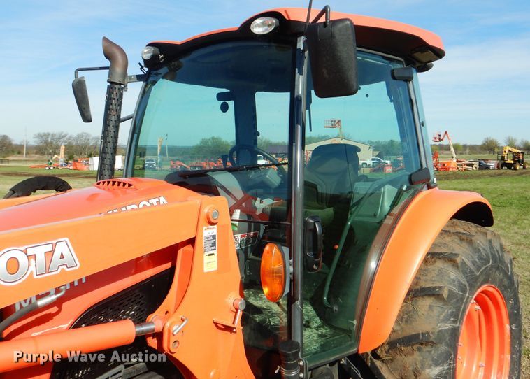 image for item GC9655 2017 Kubota M5-111D MFWD tractor