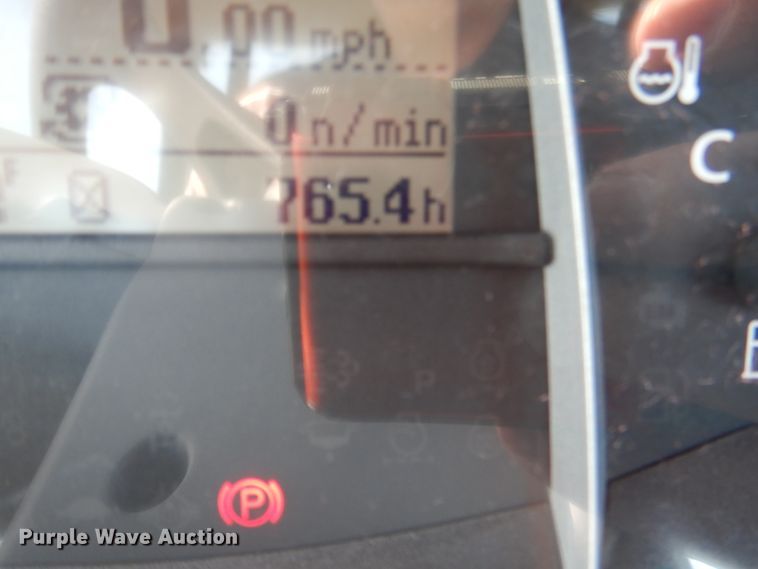 image for item GC9655 2017 Kubota M5-111D MFWD tractor