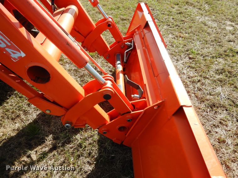 image for item GC9655 2017 Kubota M5-111D MFWD tractor