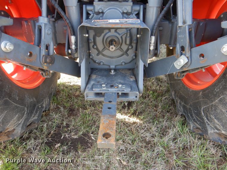 image for item GC9655 2017 Kubota M5-111D MFWD tractor