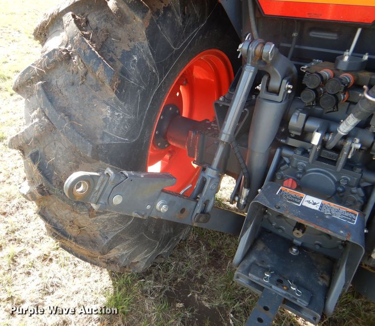 image for item GC9655 2017 Kubota M5-111D MFWD tractor