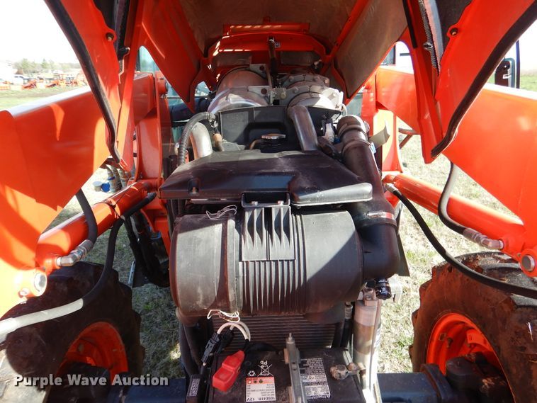 image for item GC9655 2017 Kubota M5-111D MFWD tractor