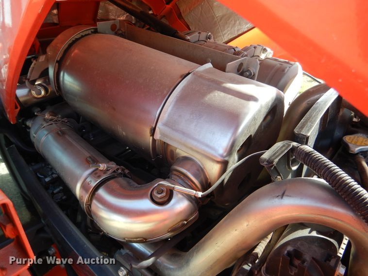 image for item GC9655 2017 Kubota M5-111D MFWD tractor