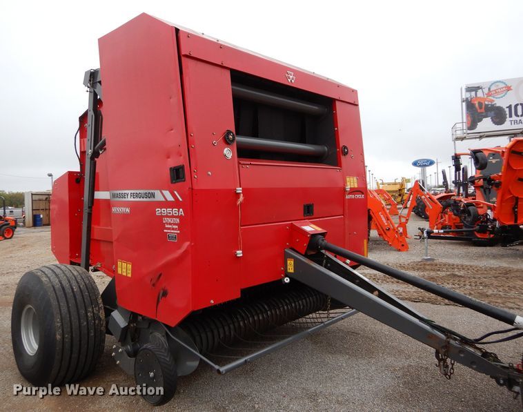 image for item GK9166 2014 Massey-Ferguson 2956A round baler