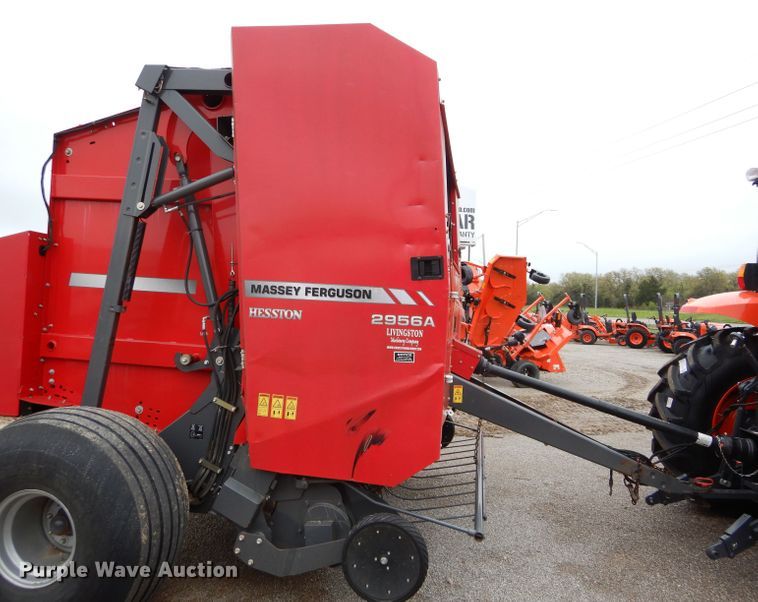 image for item GK9166 2014 Massey-Ferguson 2956A round baler