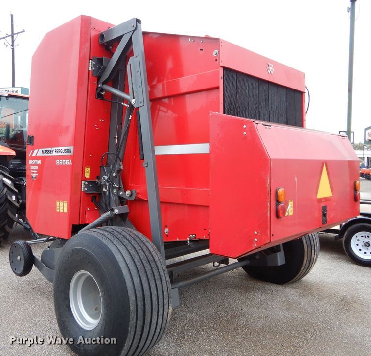 image for item GK9166 2014 Massey-Ferguson 2956A round baler