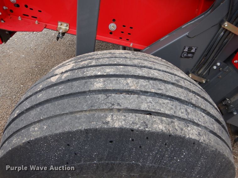 image for item GK9166 2014 Massey-Ferguson 2956A round baler