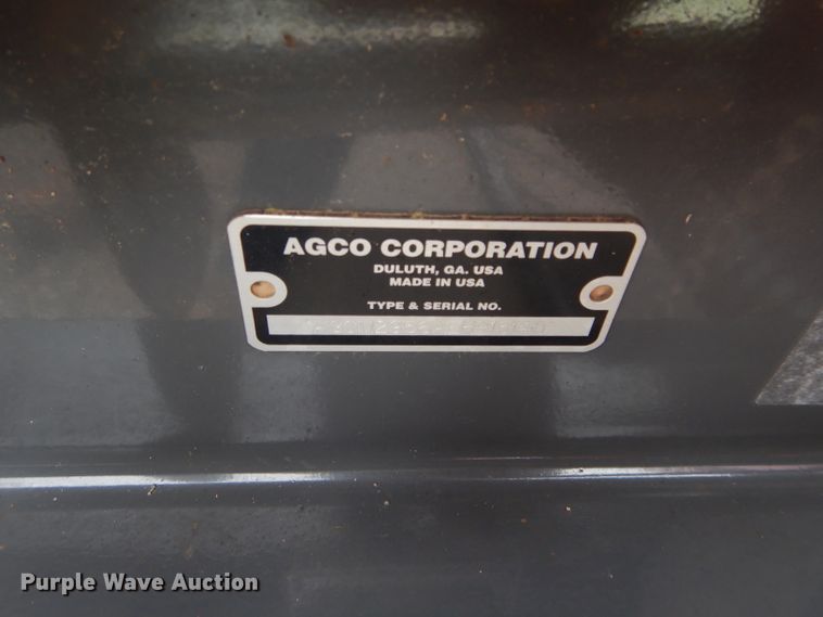 image for item GK9166 2014 Massey-Ferguson 2956A round baler