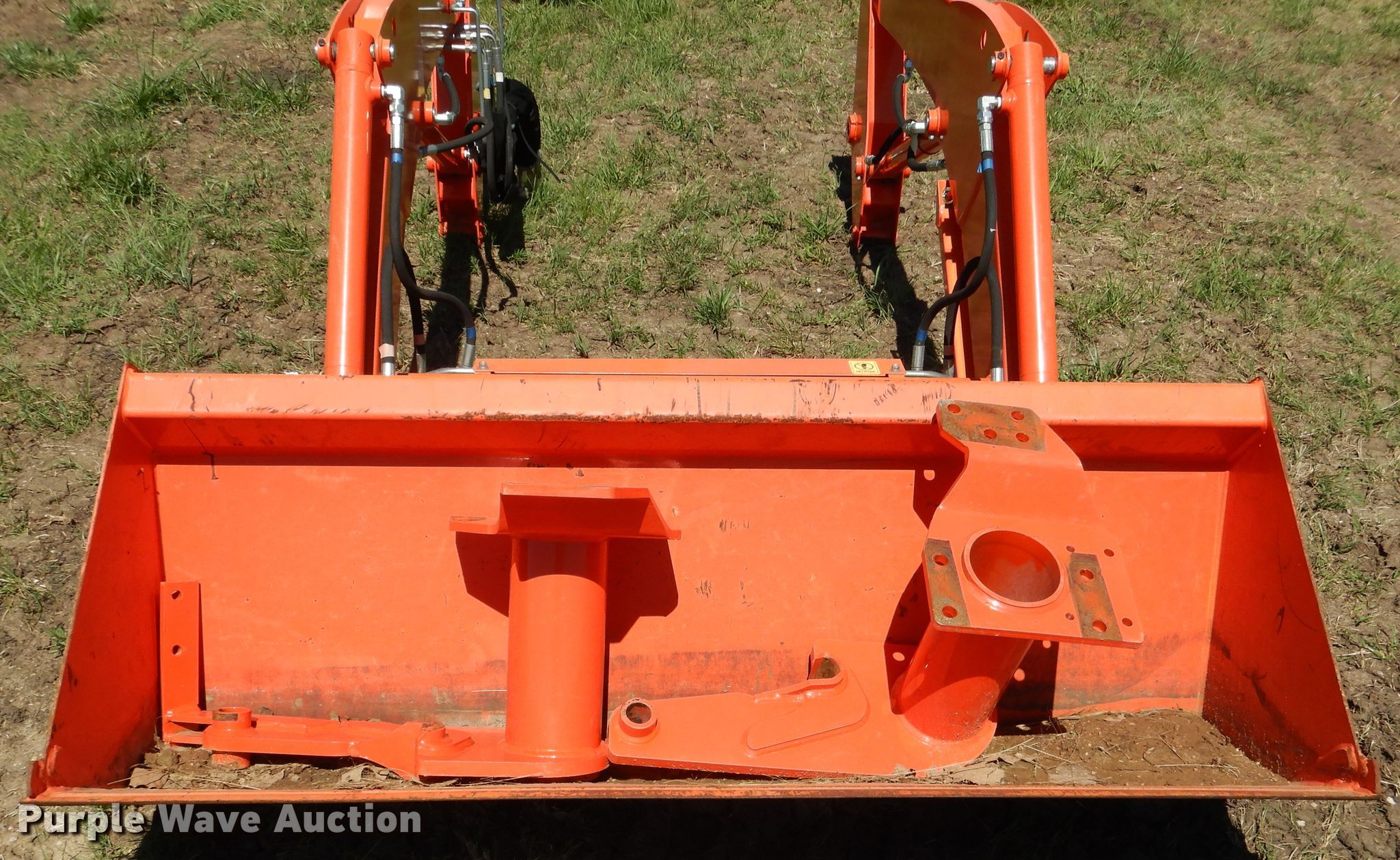 Kubota LA525 loader in Davis, OK Item ES9628 for sale Purple Wave