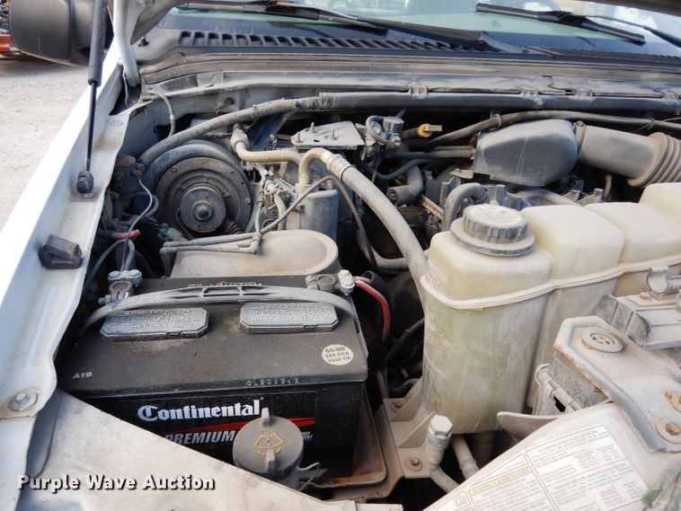 image for item DE4254 2001 Ford F250 Super Duty XL  pickup truck