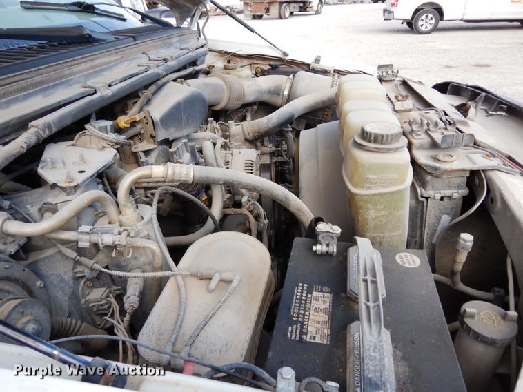 image for item DE4254 2001 Ford F250 Super Duty XL  pickup truck