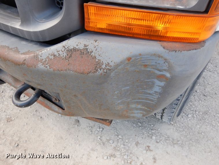 image for item DE4254 2001 Ford F250 Super Duty XL  pickup truck