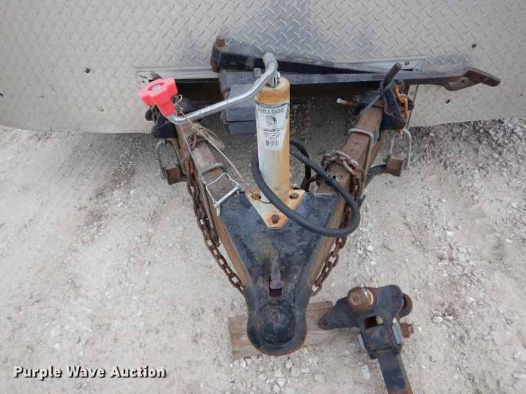 image for item DF3038 2006 Haul Mark enclosed cargo trailer