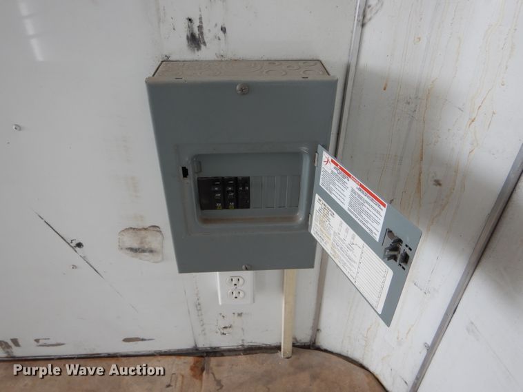 image for item DF3038 2006 Haul Mark enclosed cargo trailer