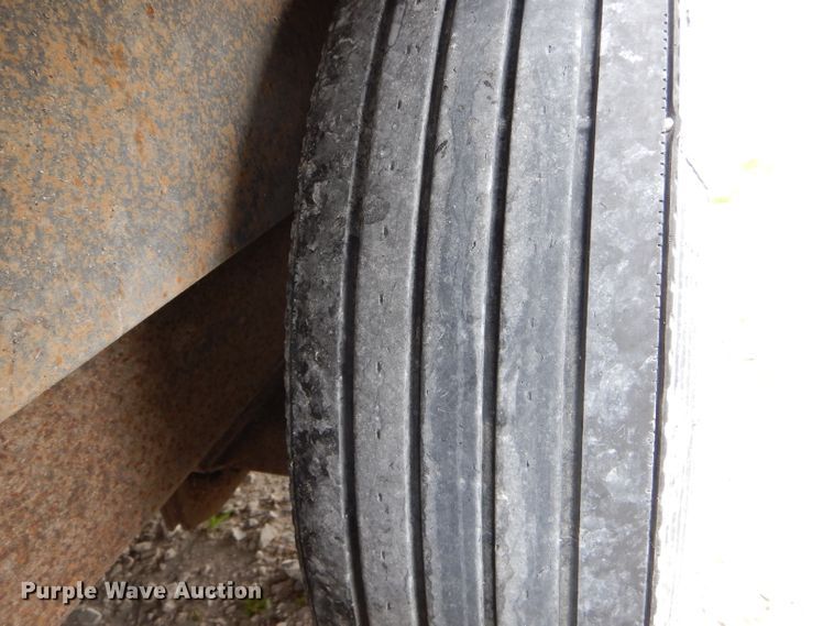 image for item DF3038 2006 Haul Mark enclosed cargo trailer