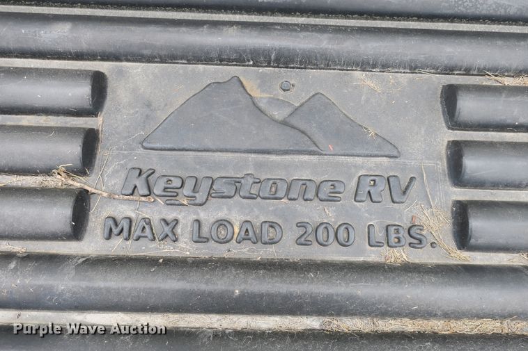 image for item DF5120 2007 Montana Mountaineer 344RET  camper