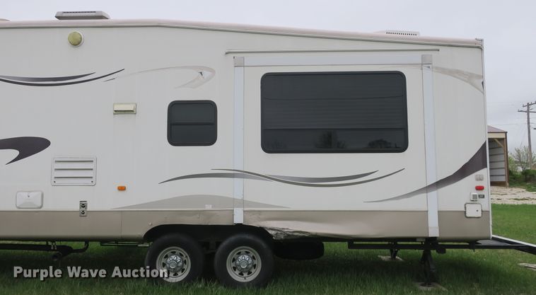 image for item DF5120 2007 Montana Mountaineer 344RET  camper