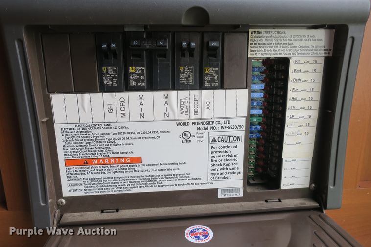 image for item DF5120 2007 Montana Mountaineer 344RET  camper