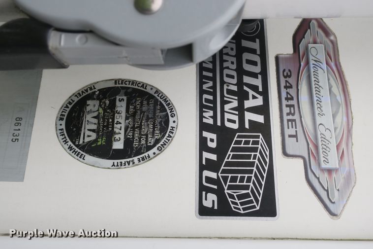 image for item DF5120 2007 Montana Mountaineer 344RET  camper