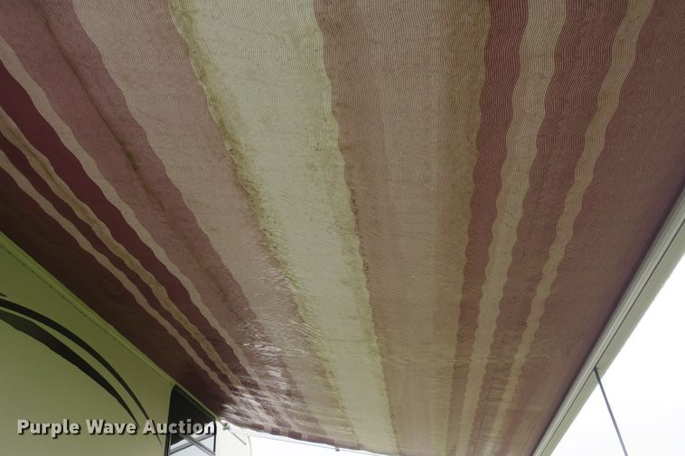 image for item DF5120 2007 Montana Mountaineer 344RET  camper