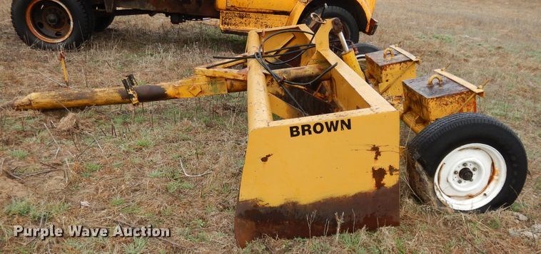 image for item DF6020 Brown box scraper