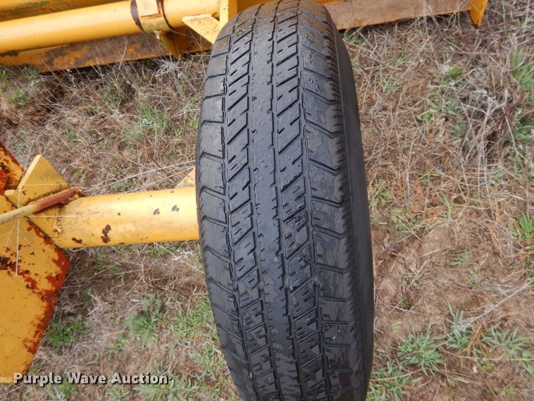 image for item DF6020 Brown box scraper