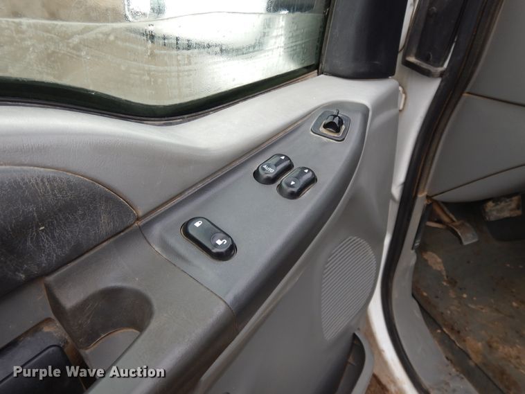 image for item DF6021 2002 Ford F250 Super Duty  pickup truck