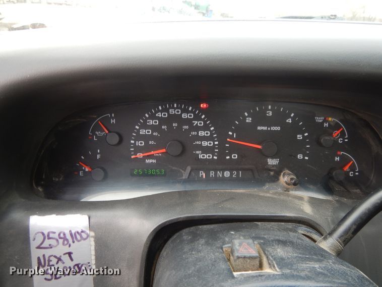 image for item DF6021 2002 Ford F250 Super Duty  pickup truck