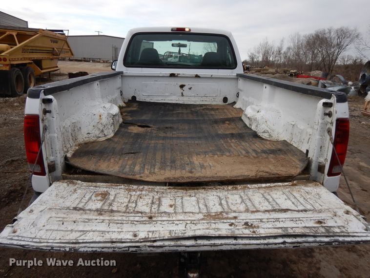 image for item DF6021 2002 Ford F250 Super Duty  pickup truck