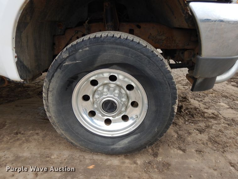 image for item DF6021 2002 Ford F250 Super Duty  pickup truck