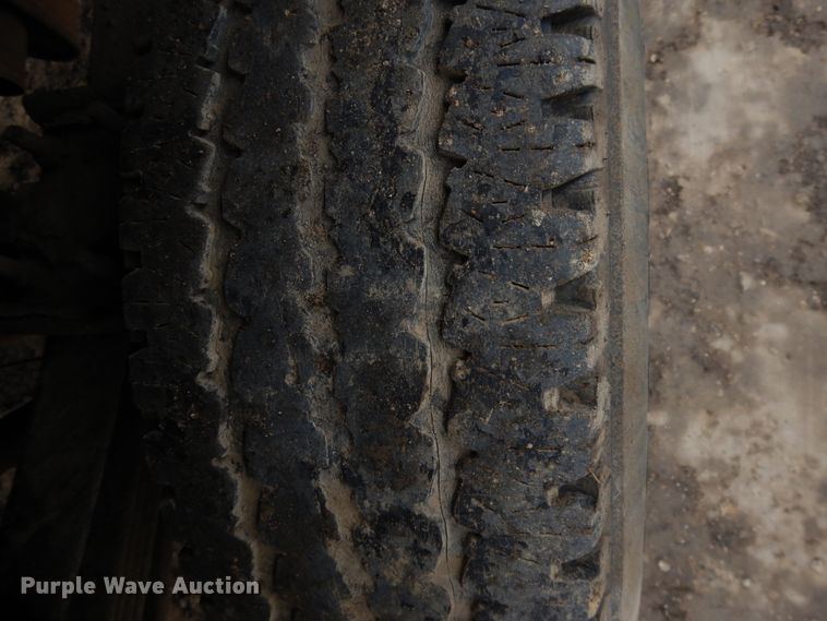 image for item DF6021 2002 Ford F250 Super Duty  pickup truck