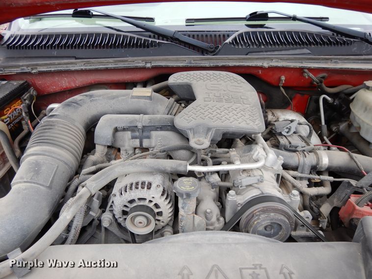 image for item DF6023 2004 Chevrolet Silverado 2500HD  3/4 or 1 ton pickup or van