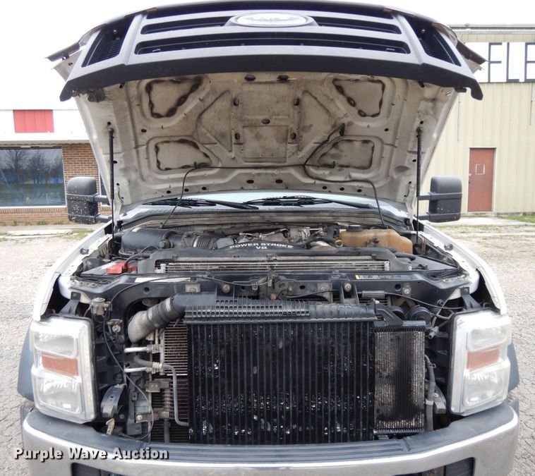 image for item DF6037 2008 Ford F450 Super Duty XL utility bed truck