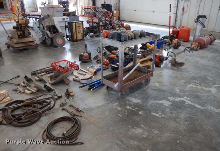 image for item DF6042 Tools