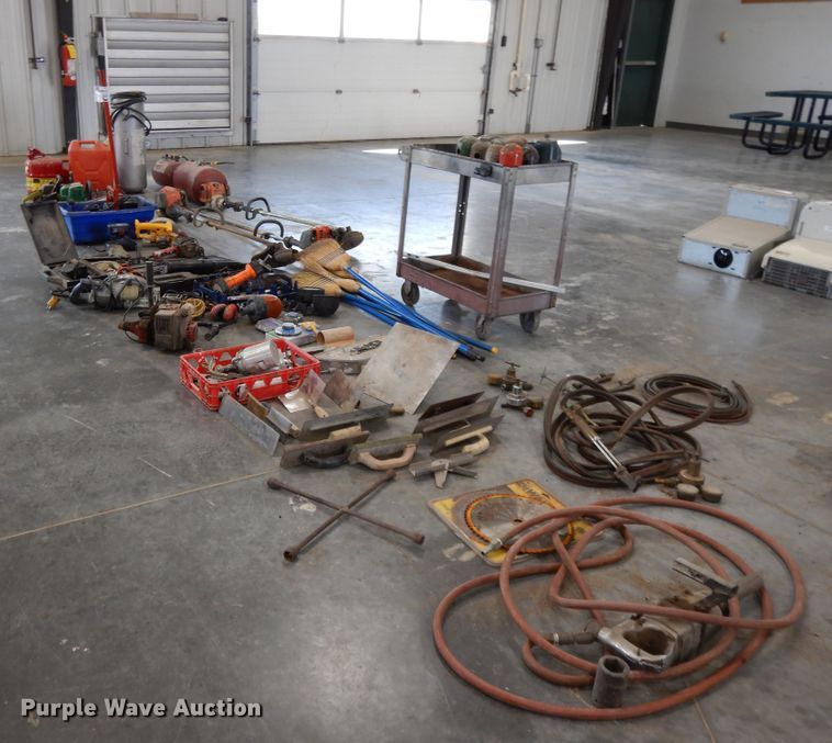 image for item DF6042 Tools