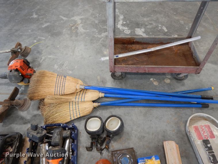 image for item DF6042 Tools