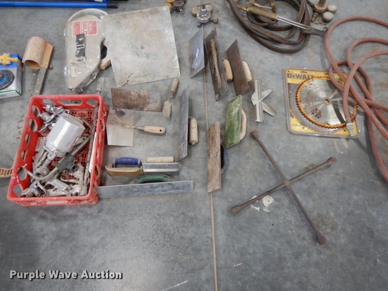 image for item DF6042 Tools